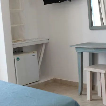 Londos Hotel 2*
