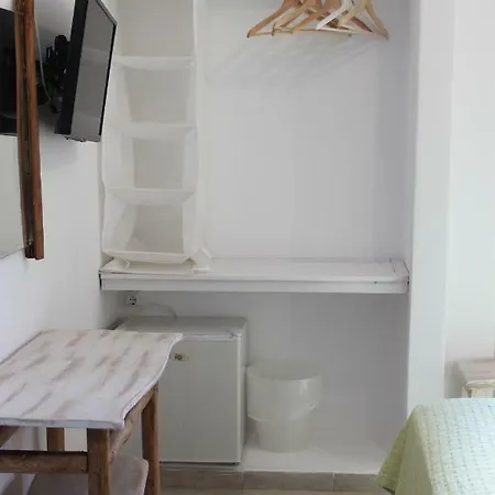 Londos Hotel 2*