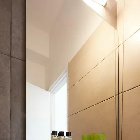 Londos Hotel 2*