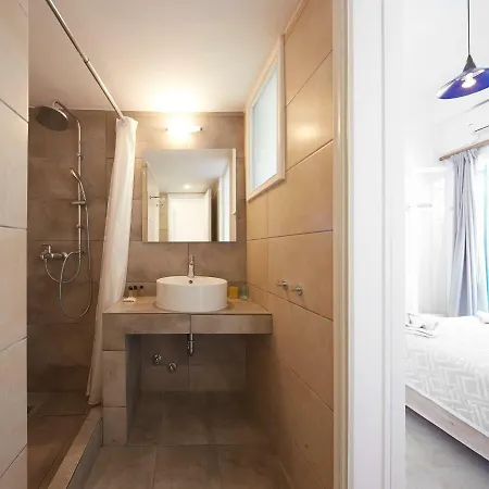 Londos Hotel 2*