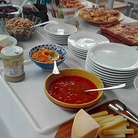 Отель Londos