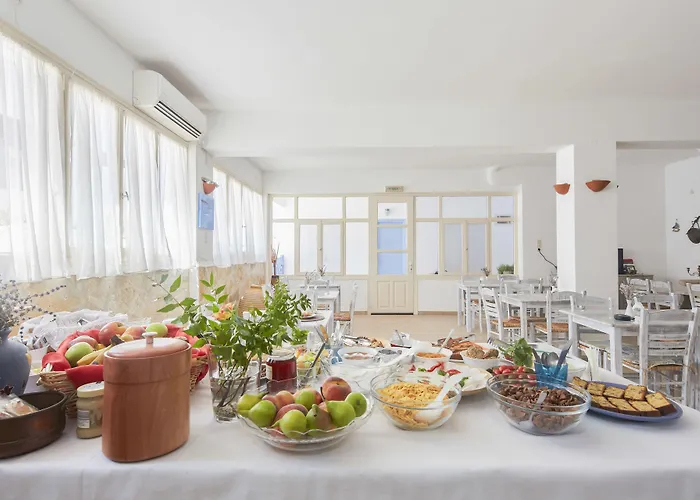 Hotel Londos Piso Livadi