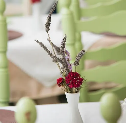 Londos מלון פיסו ליבאדי